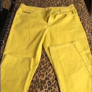 Micheal Kors chartreuse( more yellow than green) stretch denim like new
